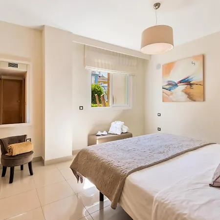 Lovely In With Wifi Estepona