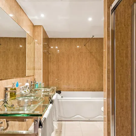 شقة In With Kitchen